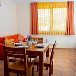 Apartment Two Bedroom In Murphys *