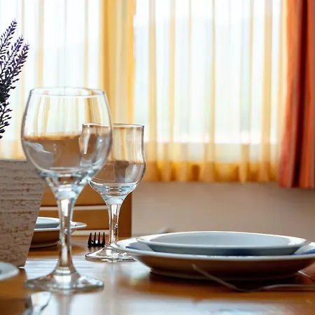 Two Bedroom In Murphys Apartman