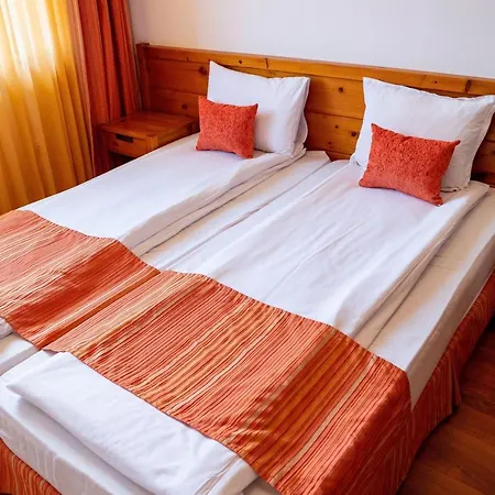 Two Bedroom In Murphys Банско